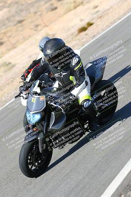 media/Feb-05-2023-Classic Track Day (Sun) [[c35aca4a42]]/Group 2/session 3 turn 13/